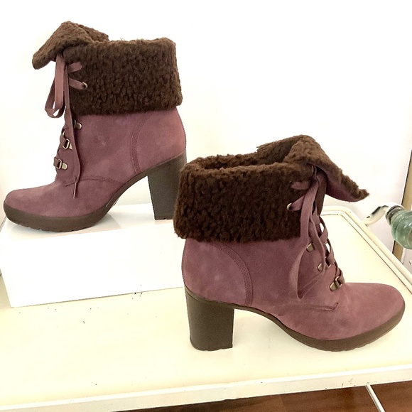 Timberland Shoes - Timberland Purple Camdale Fleece Fold Down Boots Size 9.5